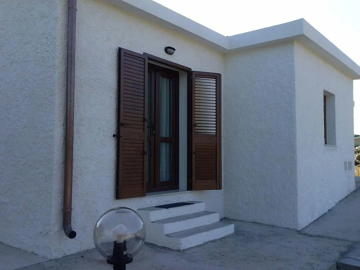 B&B La Casa Bianca Di Porto Conte Bed & Breakfast