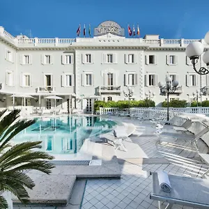Hotel Grand Des Bains Riccione